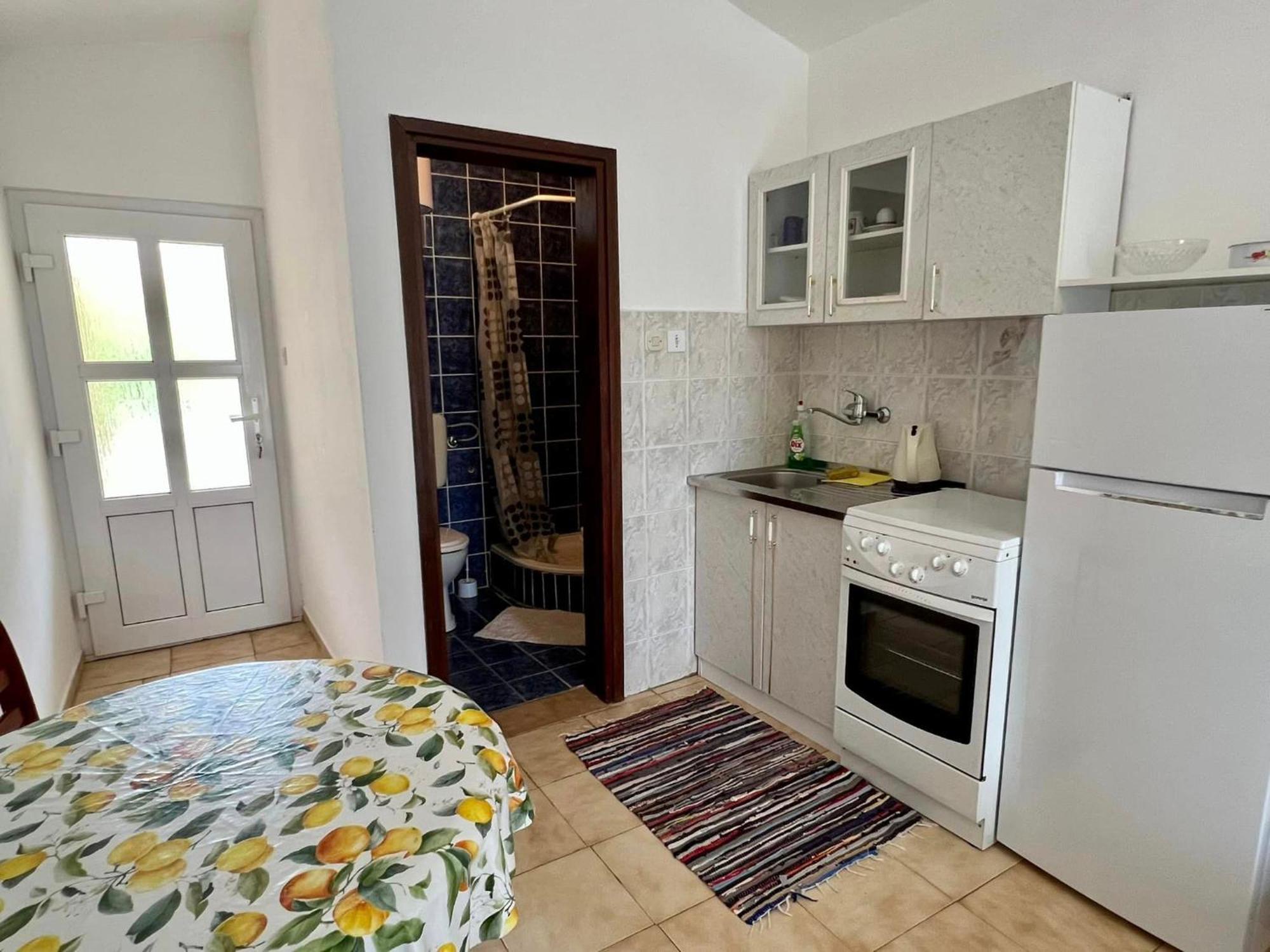 Apartmani Lidija Karin Donji Donji Karin Exterior foto
